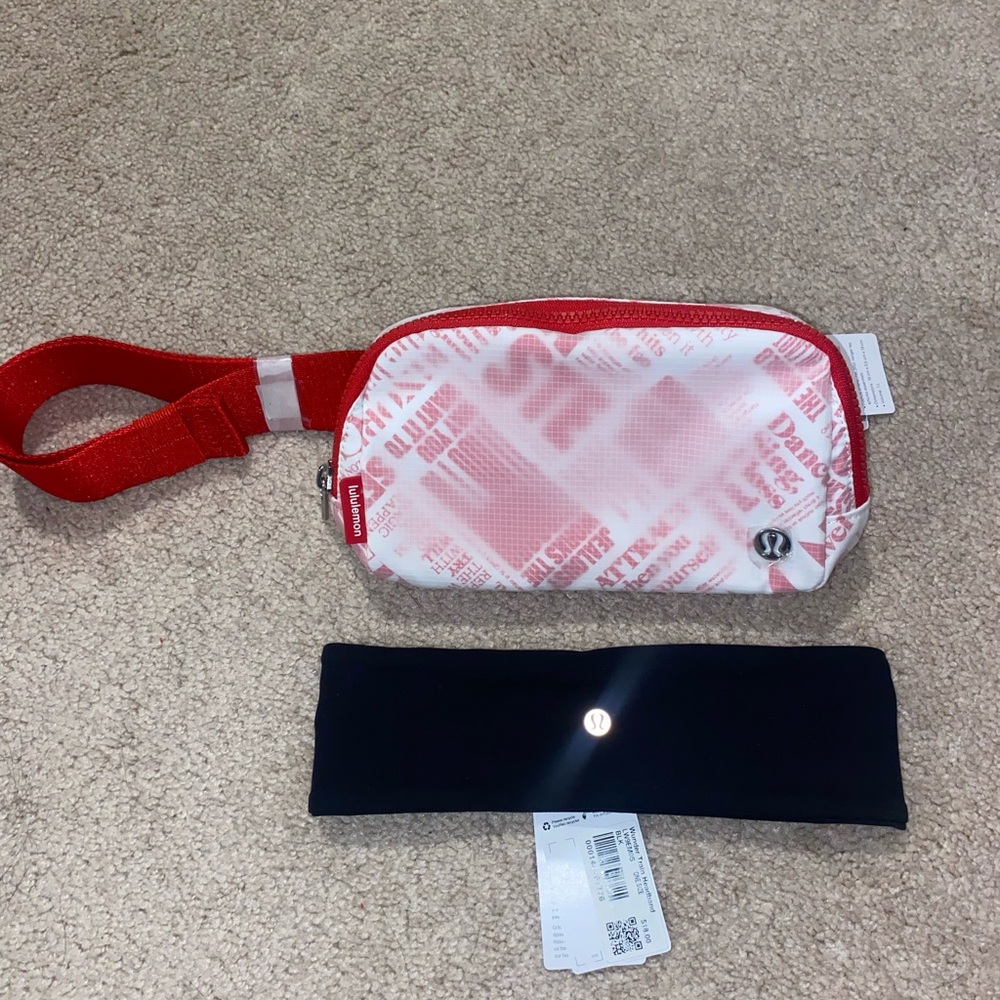 Lululemon Everywhere Belt Bag WITH headband